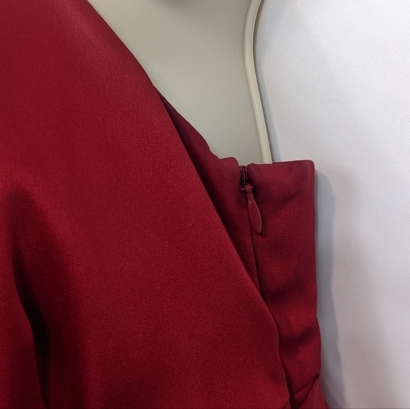 Nicole Miller Collection Silk Cocktail Dress Sz 6 - Picture 6 of 15